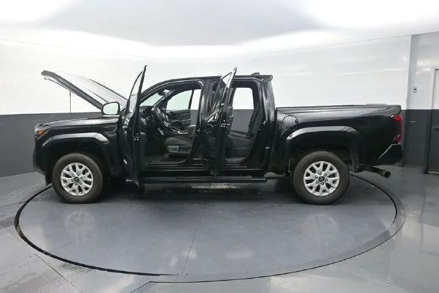 Used 2025 Black Toyota SR5 image 42