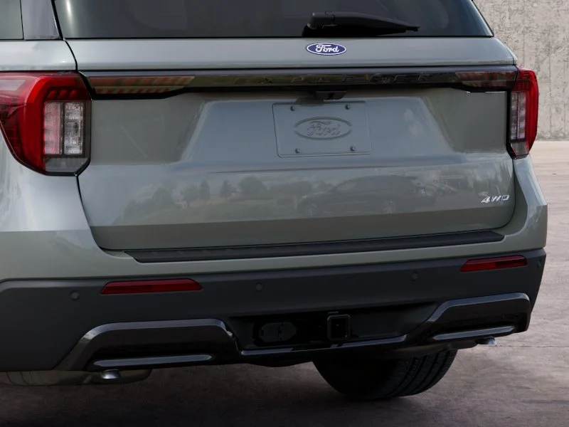 New 2027 Avalanche Gray Ford ST-Line image 23