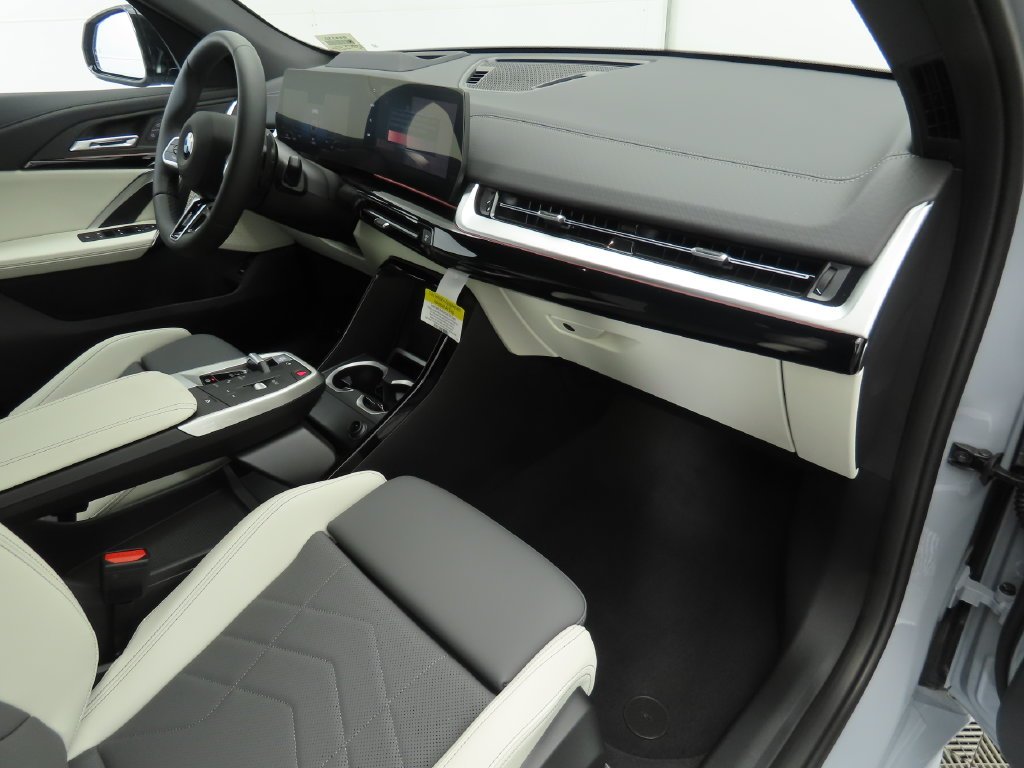 Certified Used 2026 Gray Metallic BMW xDrive28i image 17