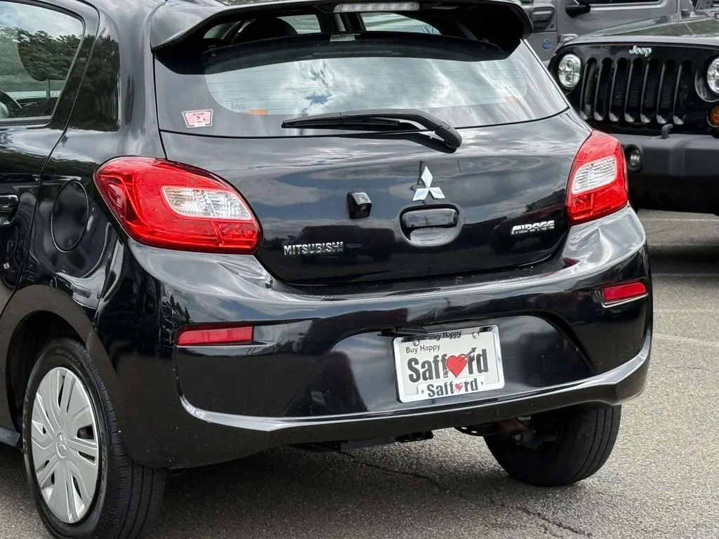 Used 2019 Black Mitsubishi RF image 10