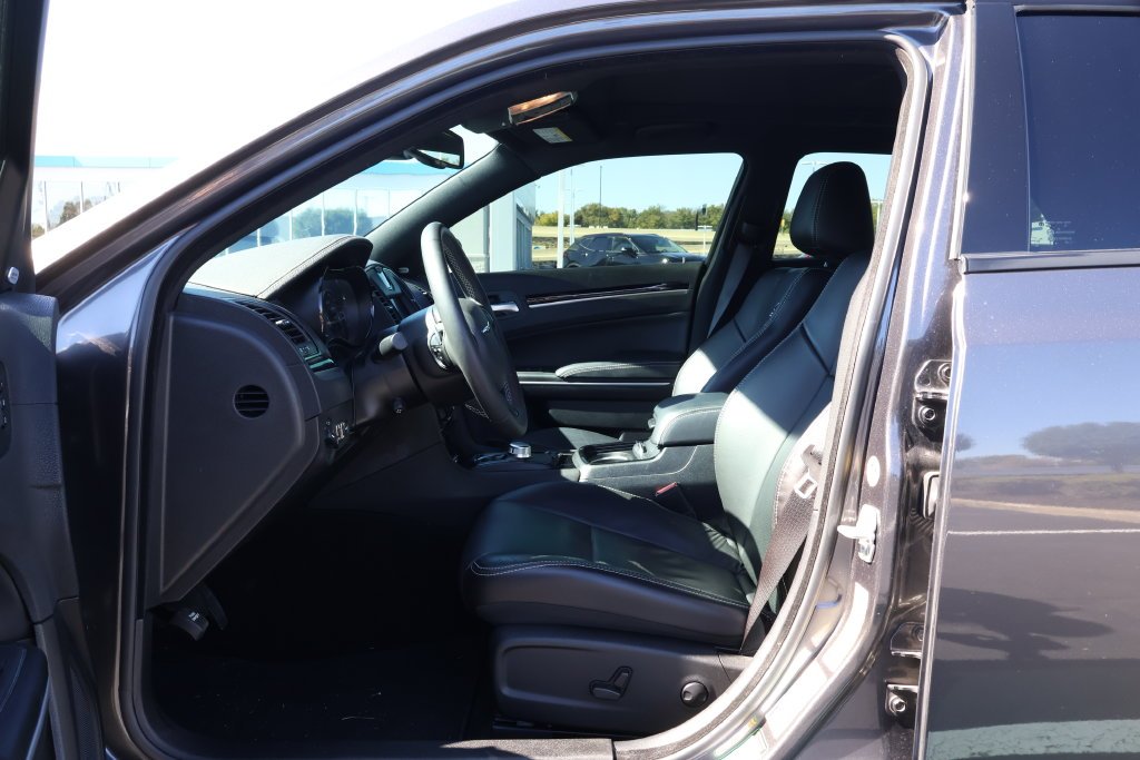 2023 Chrysler 300 S - Photo 11