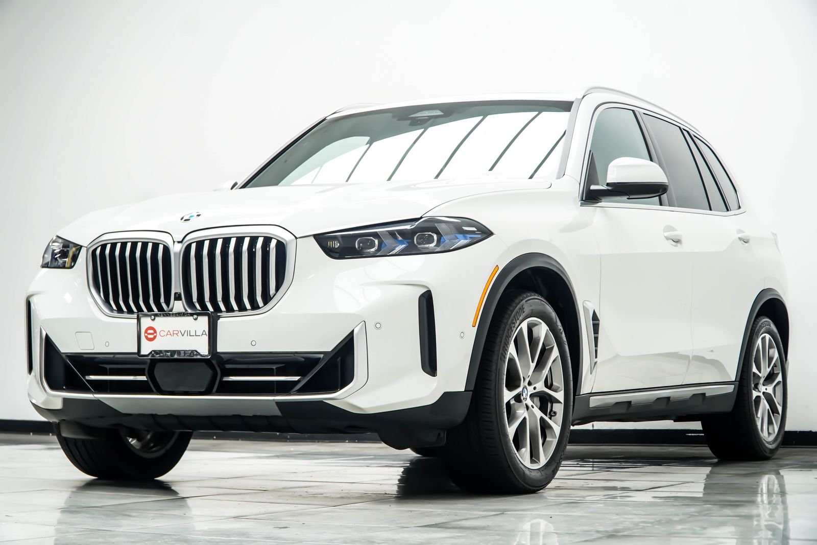 Used 2024 White BMW xDrive40i image 10