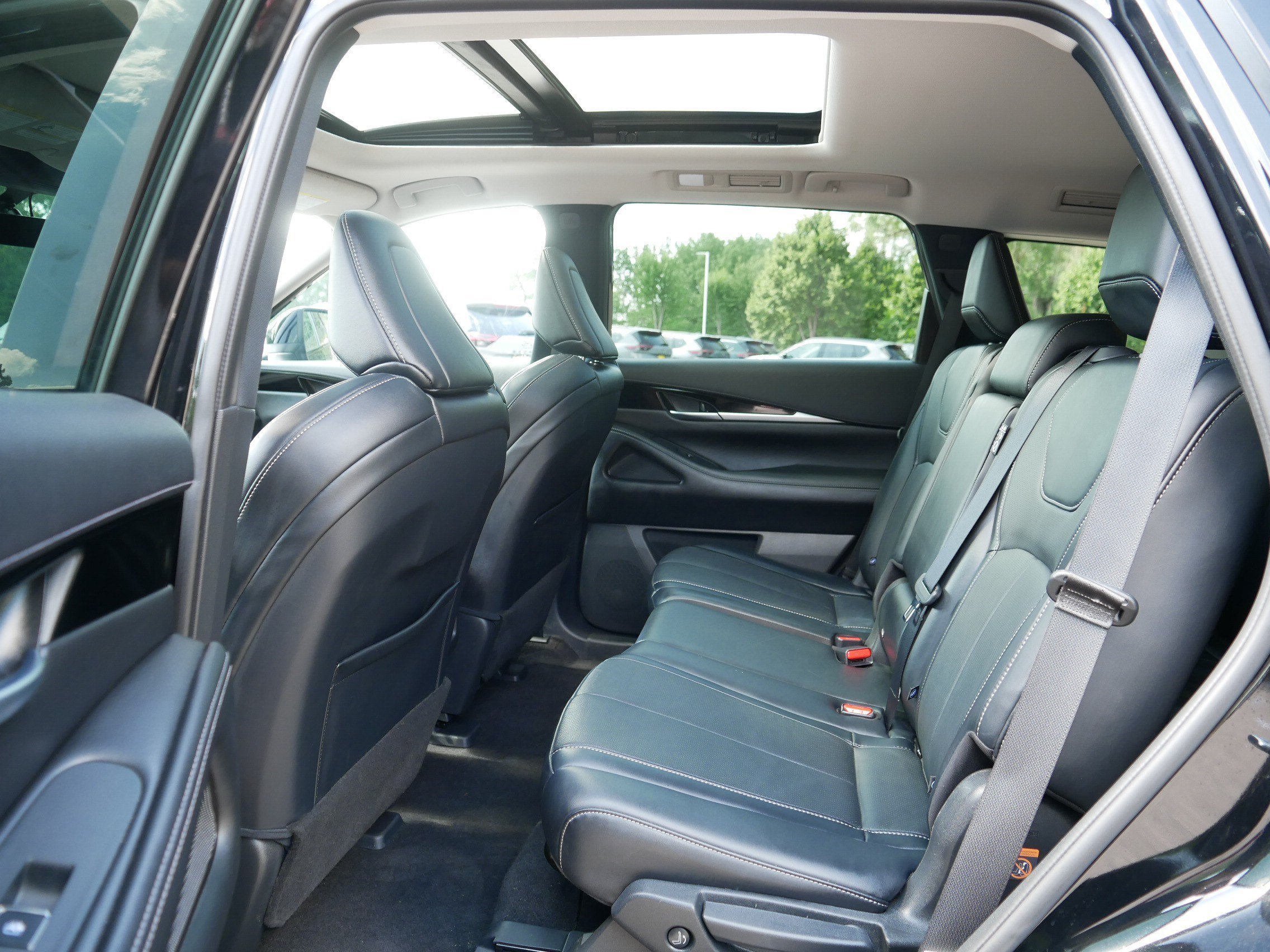 Used 2023 Mineral Black INFINITI PURE image 35