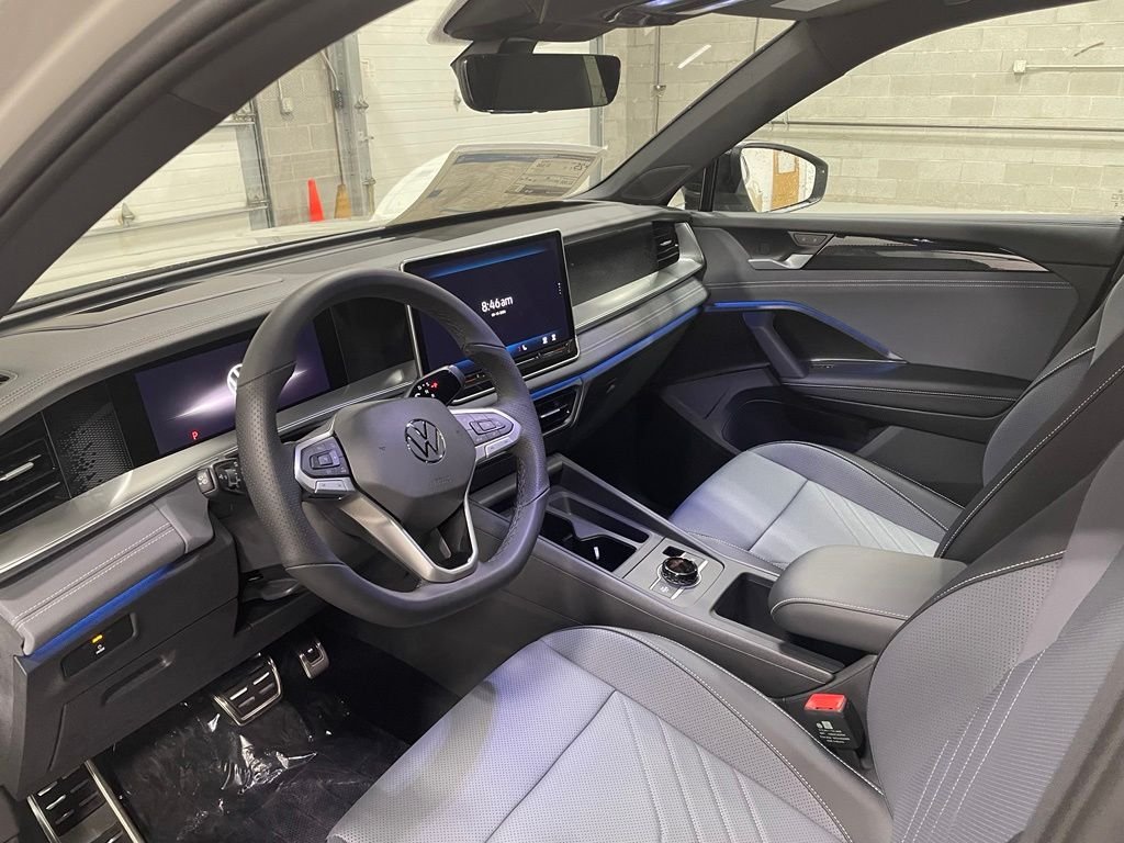 New 2026 Silver Volkswagen SE R-Line Black image 8