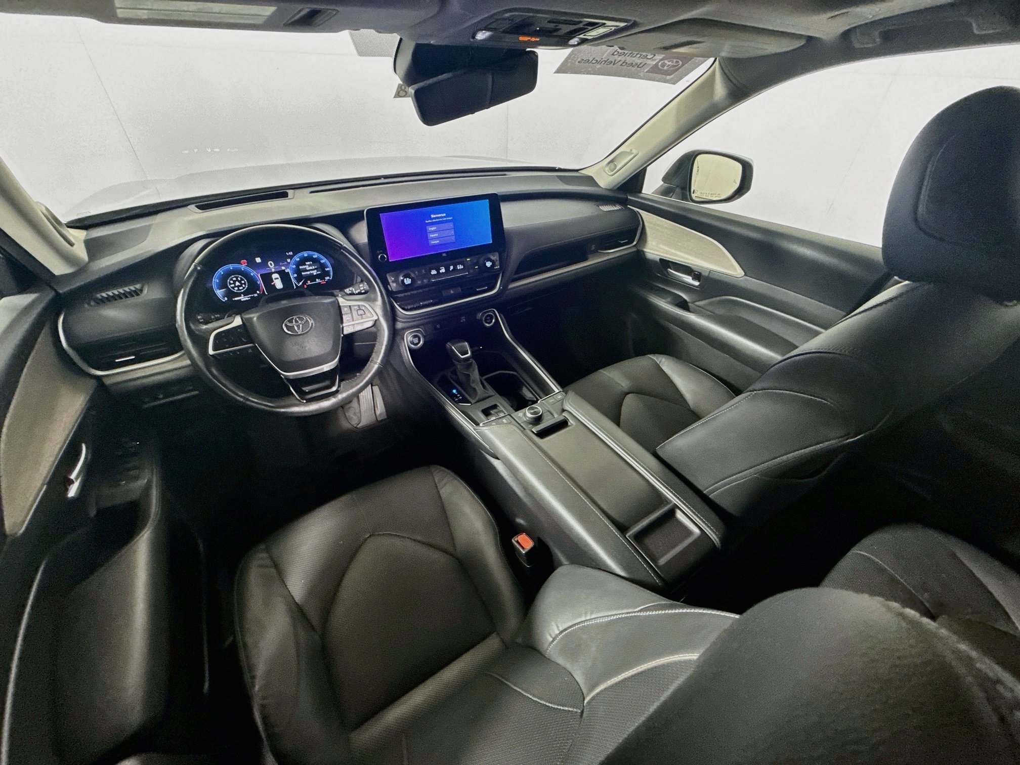 Used 2024 Celestial Silver Metallic Toyota Platinum image 23