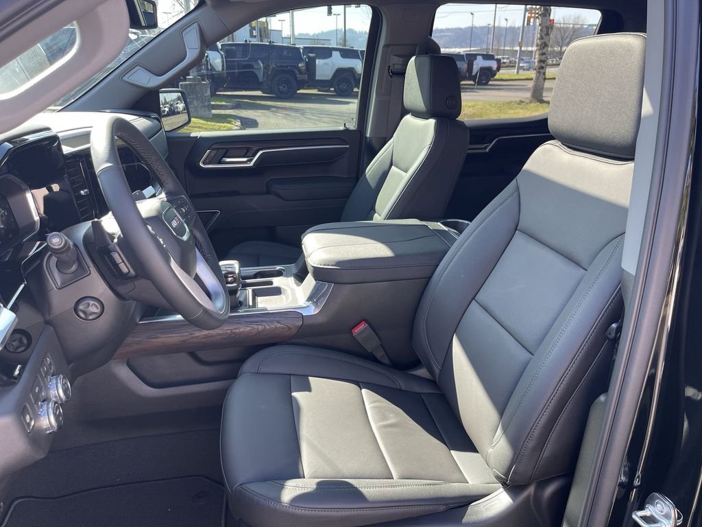 New 2026 Onyx Black GMC SLT image 20