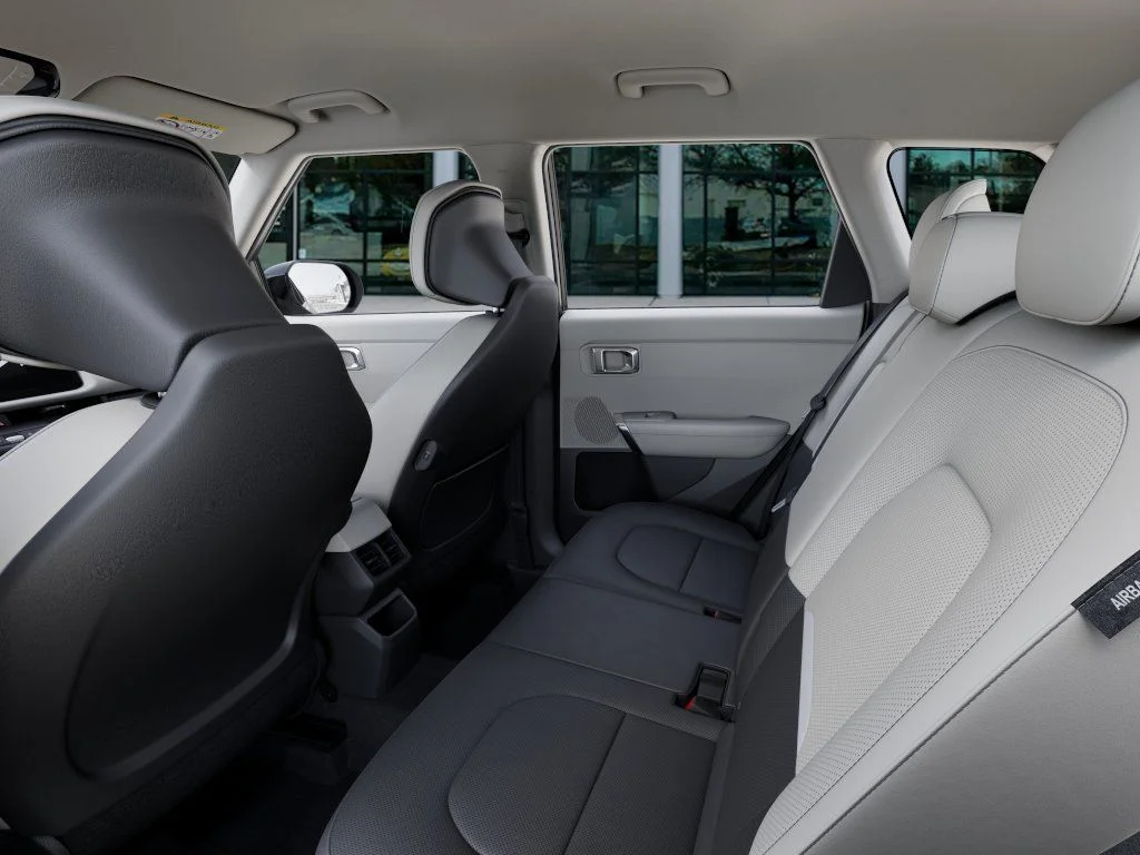 New 2027 Black Kia EX image 18