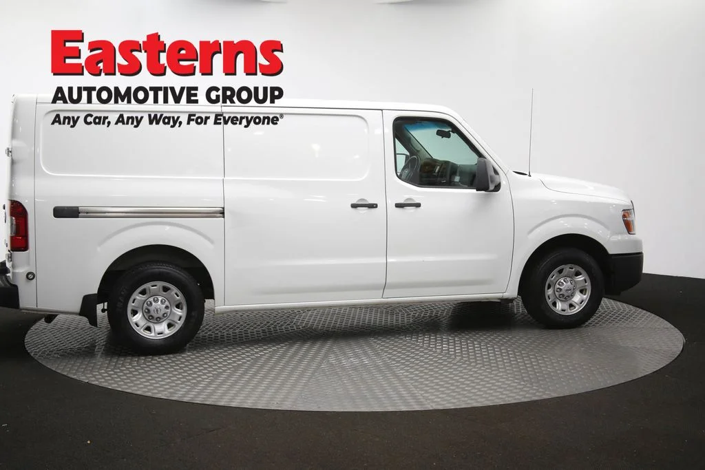 Used 2018 White Nissan SV image 44