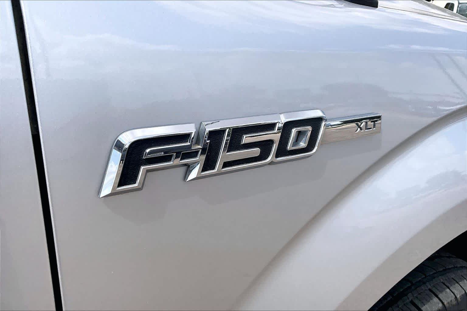 Used 2012 Ingot Silver Metallic Ford XLT image 9