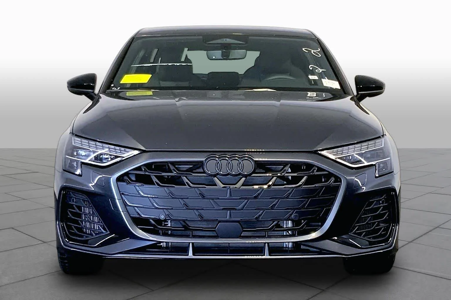 New 2026 Daytona Gray pe Audi  image 3