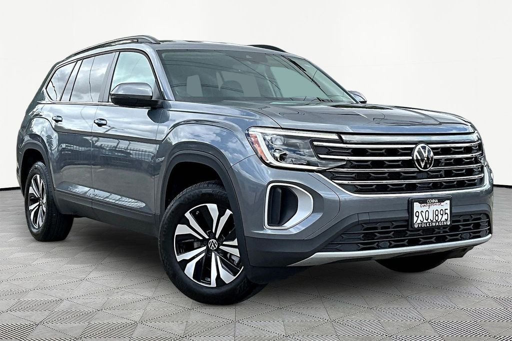 2025 Volkswagen Atlas 2.0T SE's photo