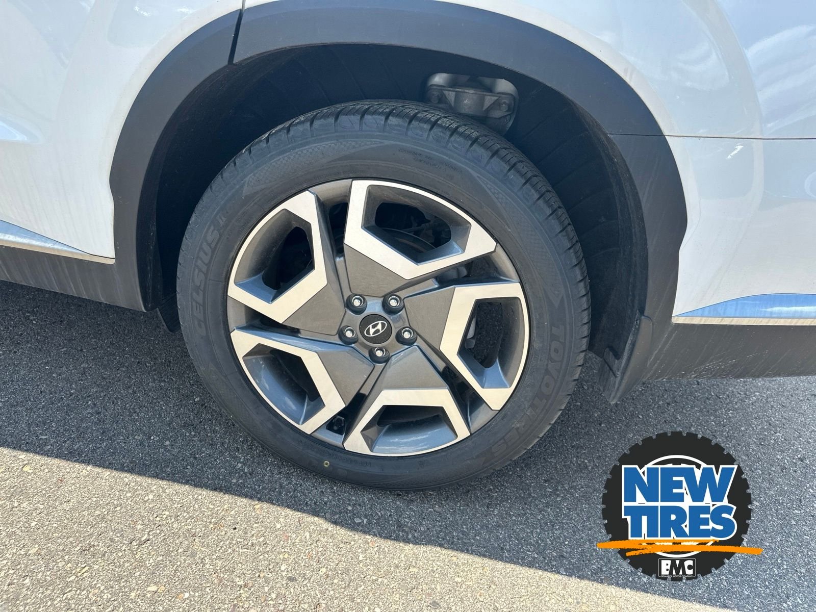 Certified Used 2023 White Hyundai Limited image 8