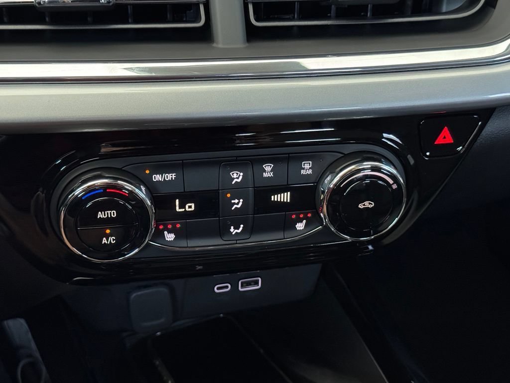 2026 Chevrolet Trax LT - Photo 29