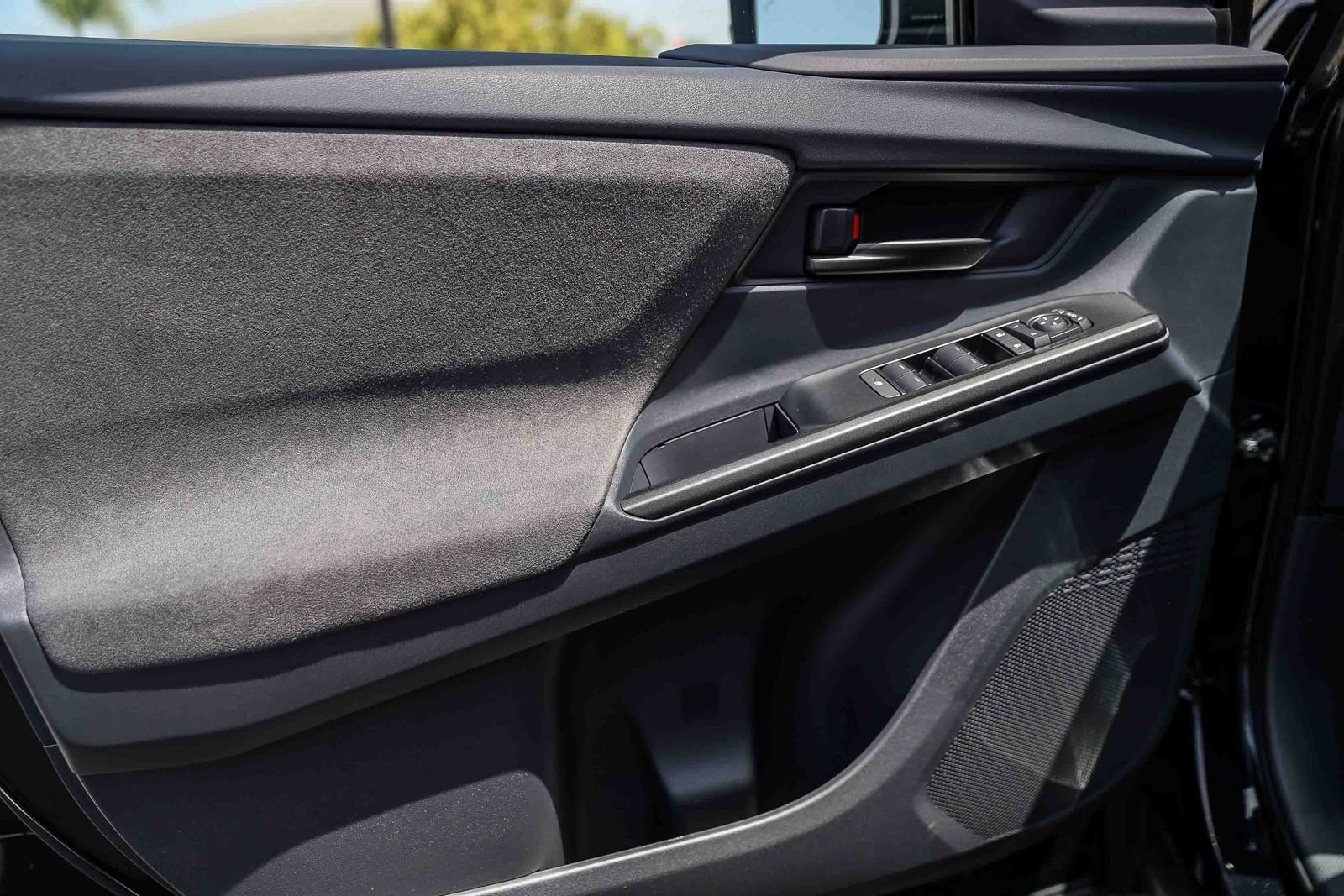 2026 Toyota C-HR SE - Photo 19