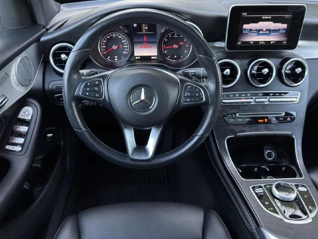 2019 Mercedes-Benz GLC GLC300 - Photo 12