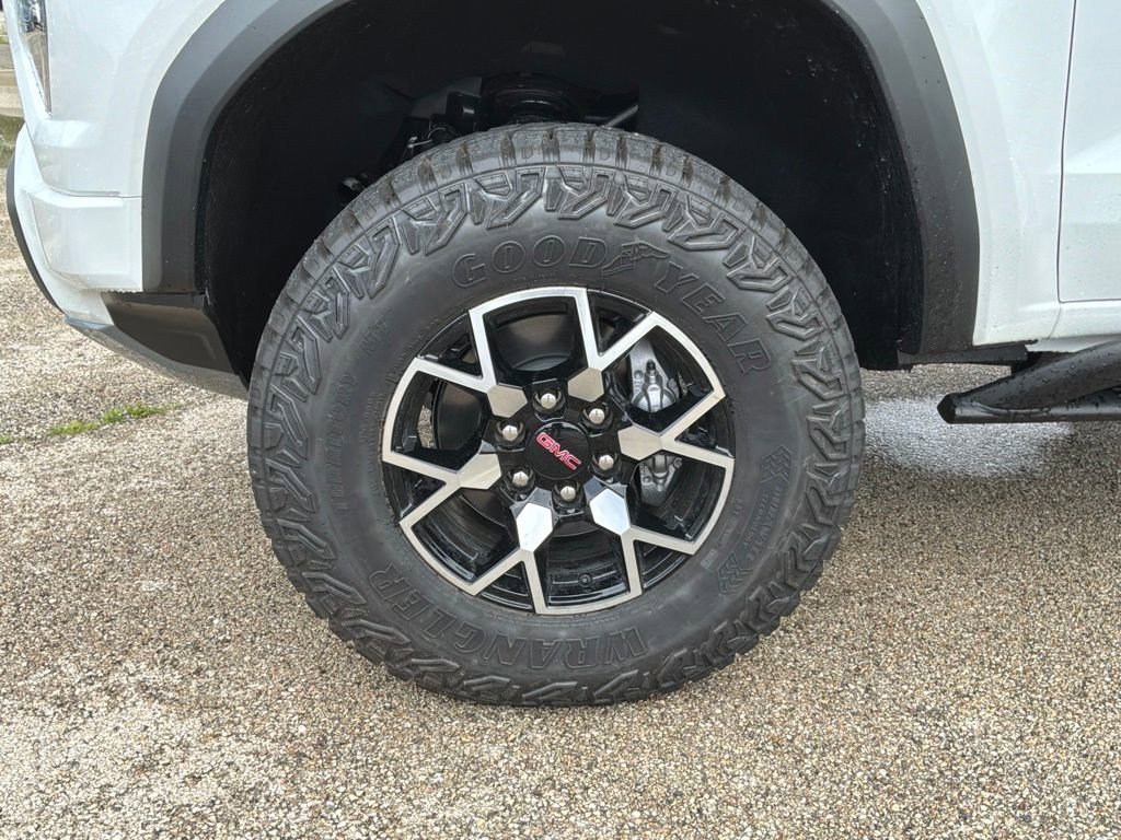 New 2026 Summit White GMC AT4X image 11