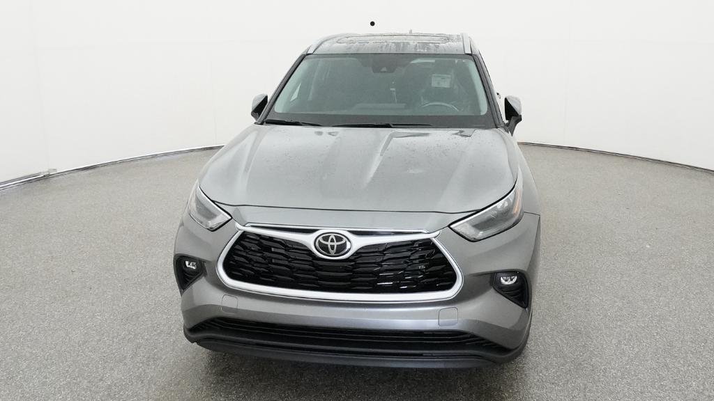New 2026 Heavy Metal Toyota XLE image 2