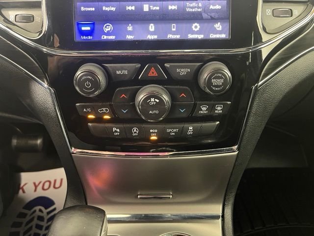 Used 2020 Black Jeep Limited image 34