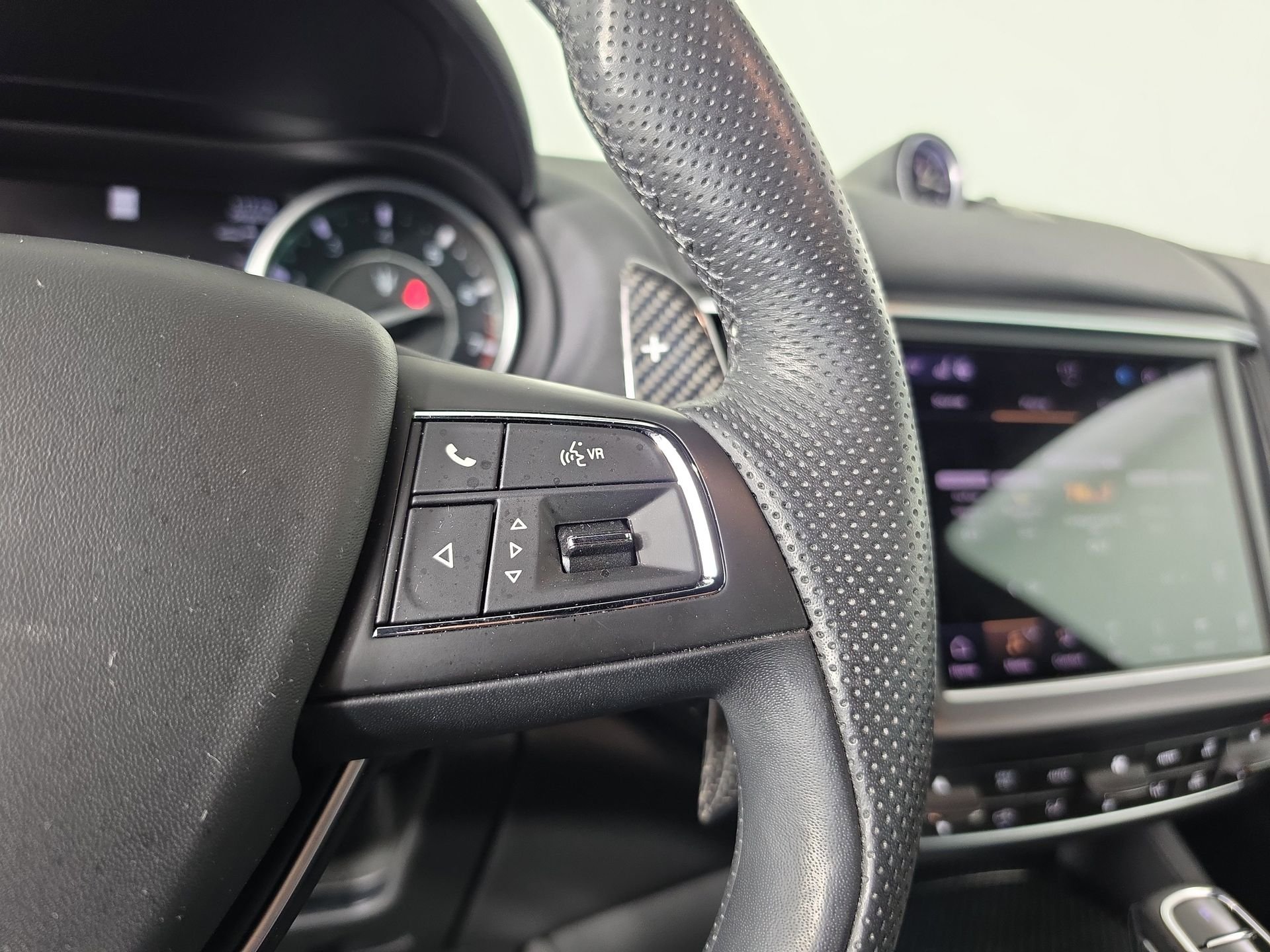 Used 2022 Gray Maserati Modena image 22