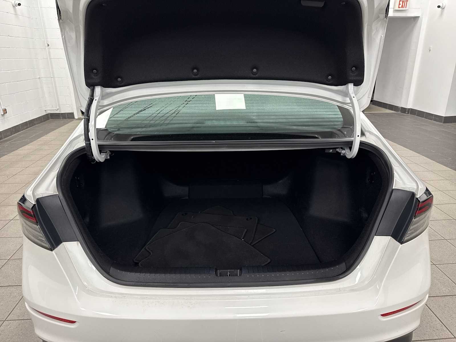 2023 Honda Accord LX - Photo 11