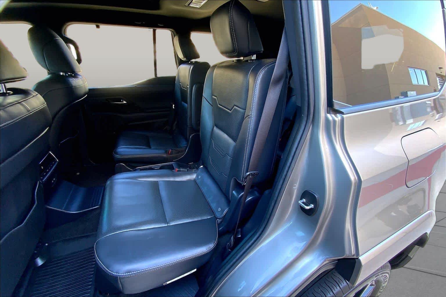 Used 2025 Atomic Silver Lexus Luxury+ image 40