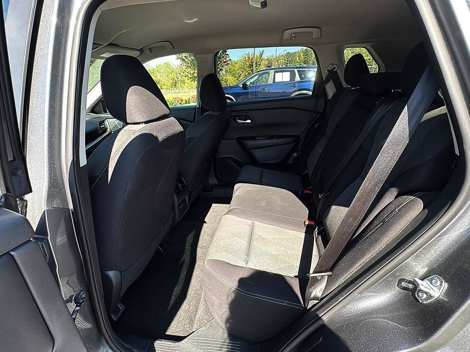Used 2024 Gun Metallic Nissan SV image 17