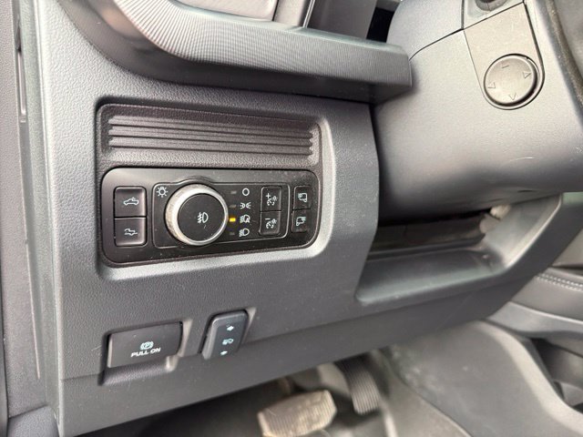 2025 Ford F-350 Super Duty Platinum - Photo 16