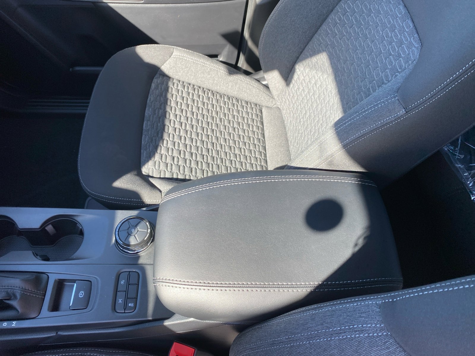 New 2024 Velocity Blue Metallic Ford XLT image 14