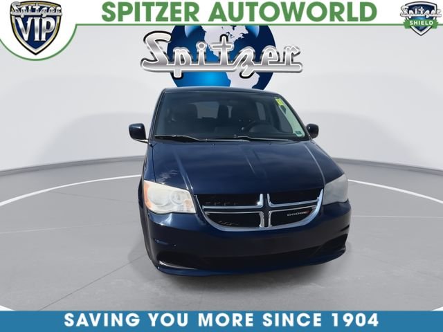 Used 2014 Blue Dodge SXT image 3
