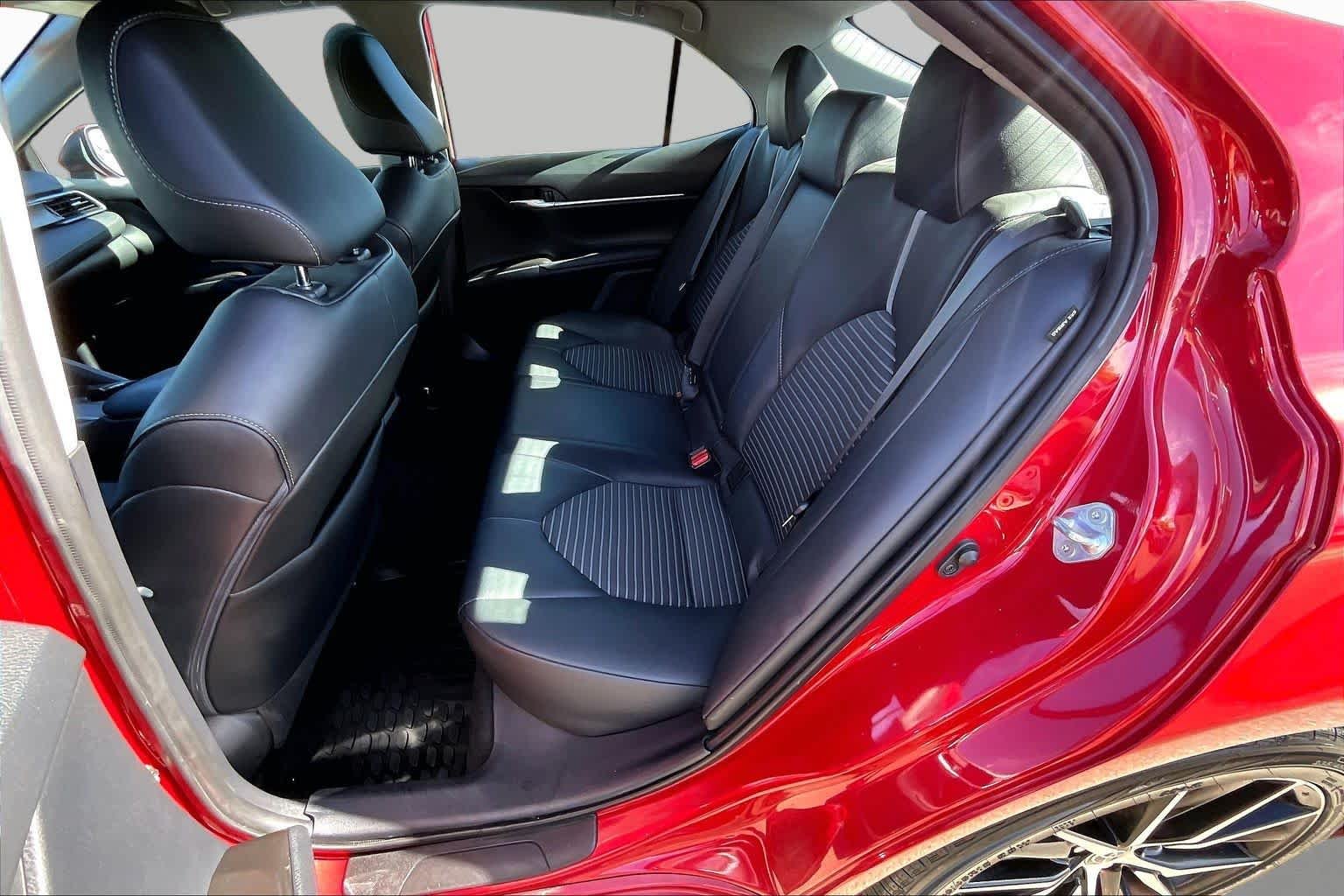Used 2021 Supersonic Red Toyota SE image 20