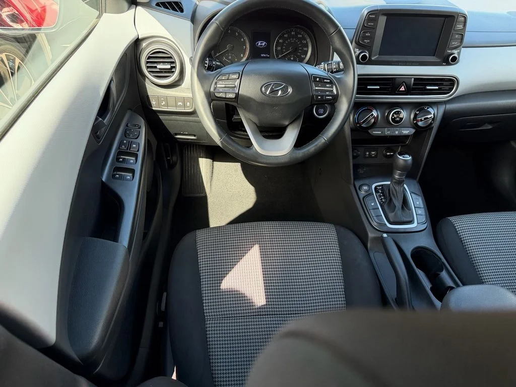 Used 2019 Red Hyundai SEL image 11