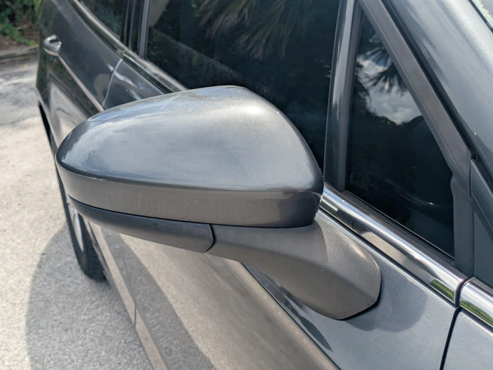 Used 2018 Gray Ford S image 11