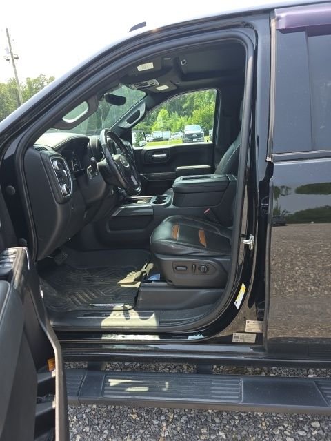 Used 2020 Black GMC AT4 image 7