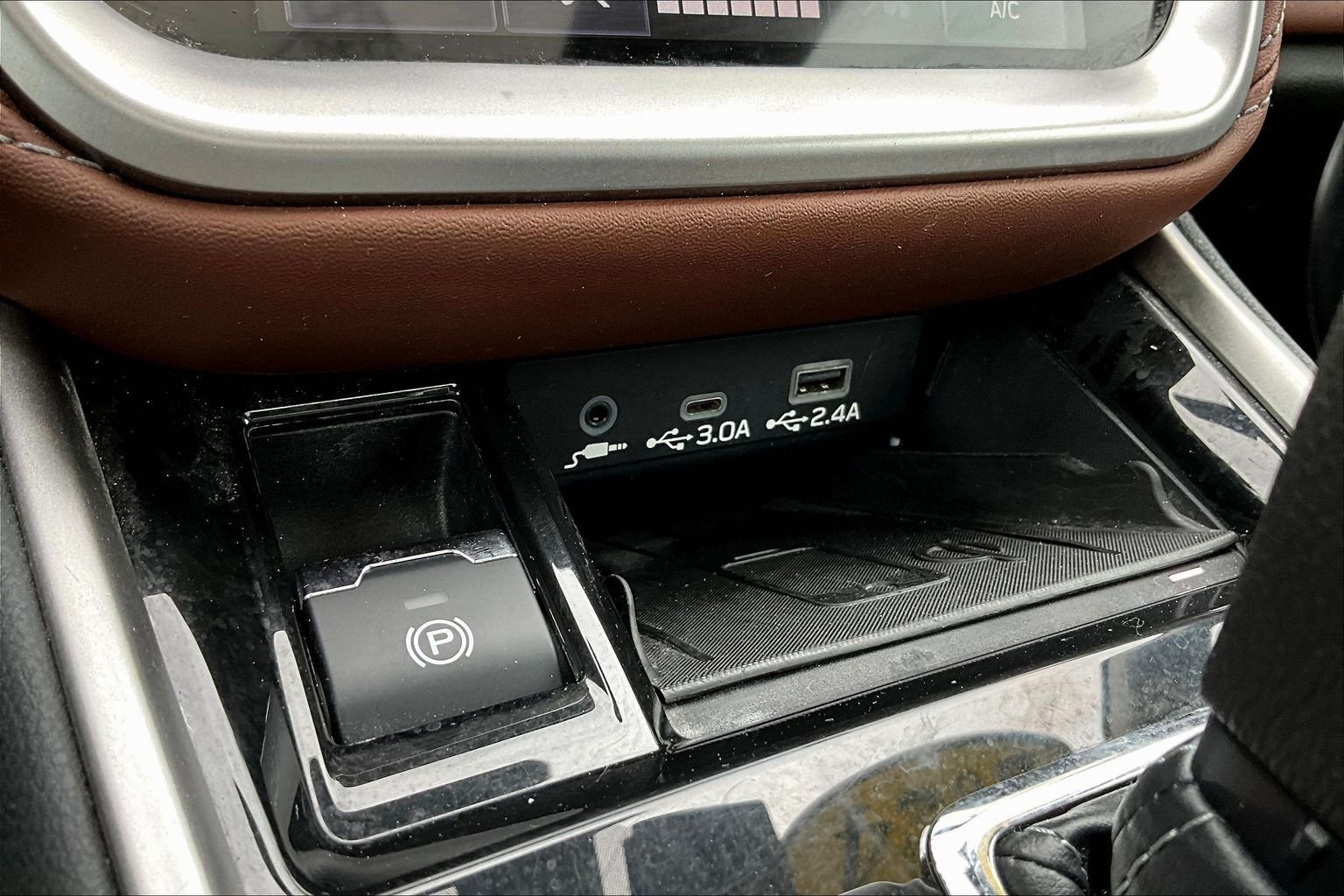 Used 2024 Blue Subaru Touring XT image 13