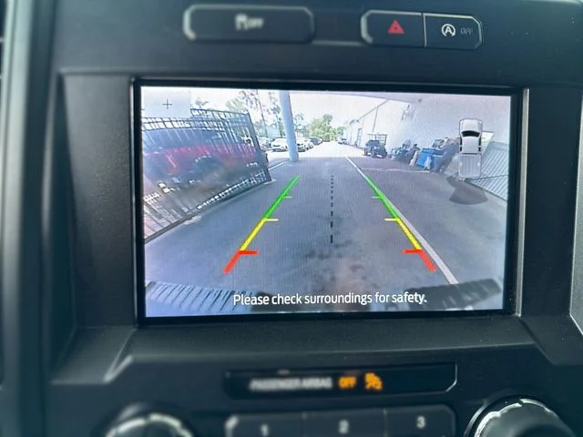 Used 2019 Blue Ford XL image 18
