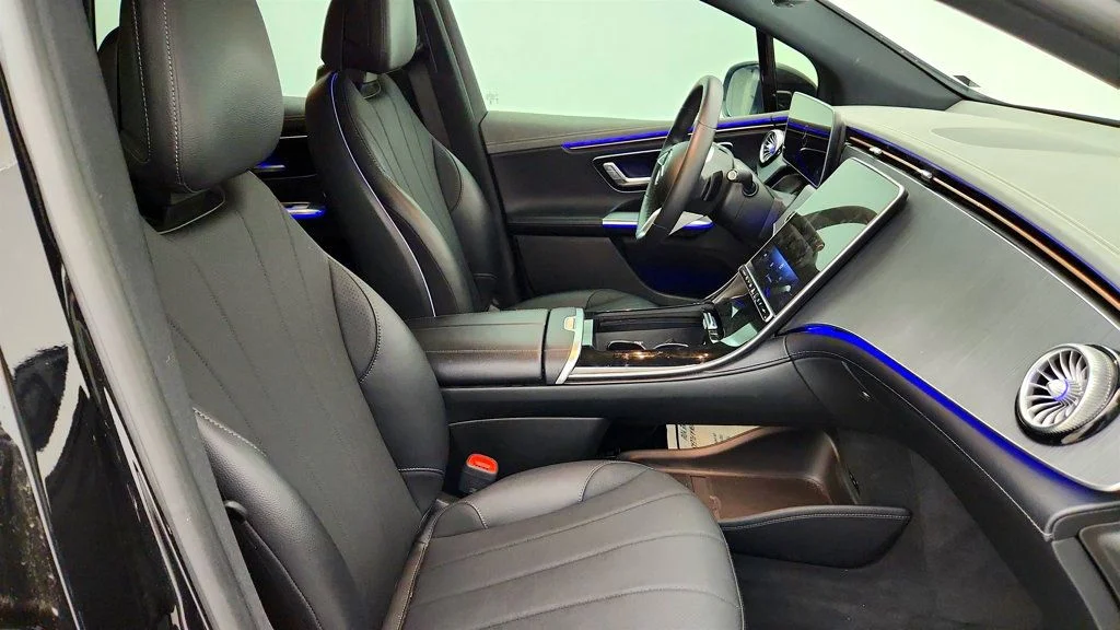 Used 2024 Obsidian Black Metallic Mercedes-Benz EQE 350 SUV 4MATIC® w/ Nappa Leather & Ventilated Seats image 22
