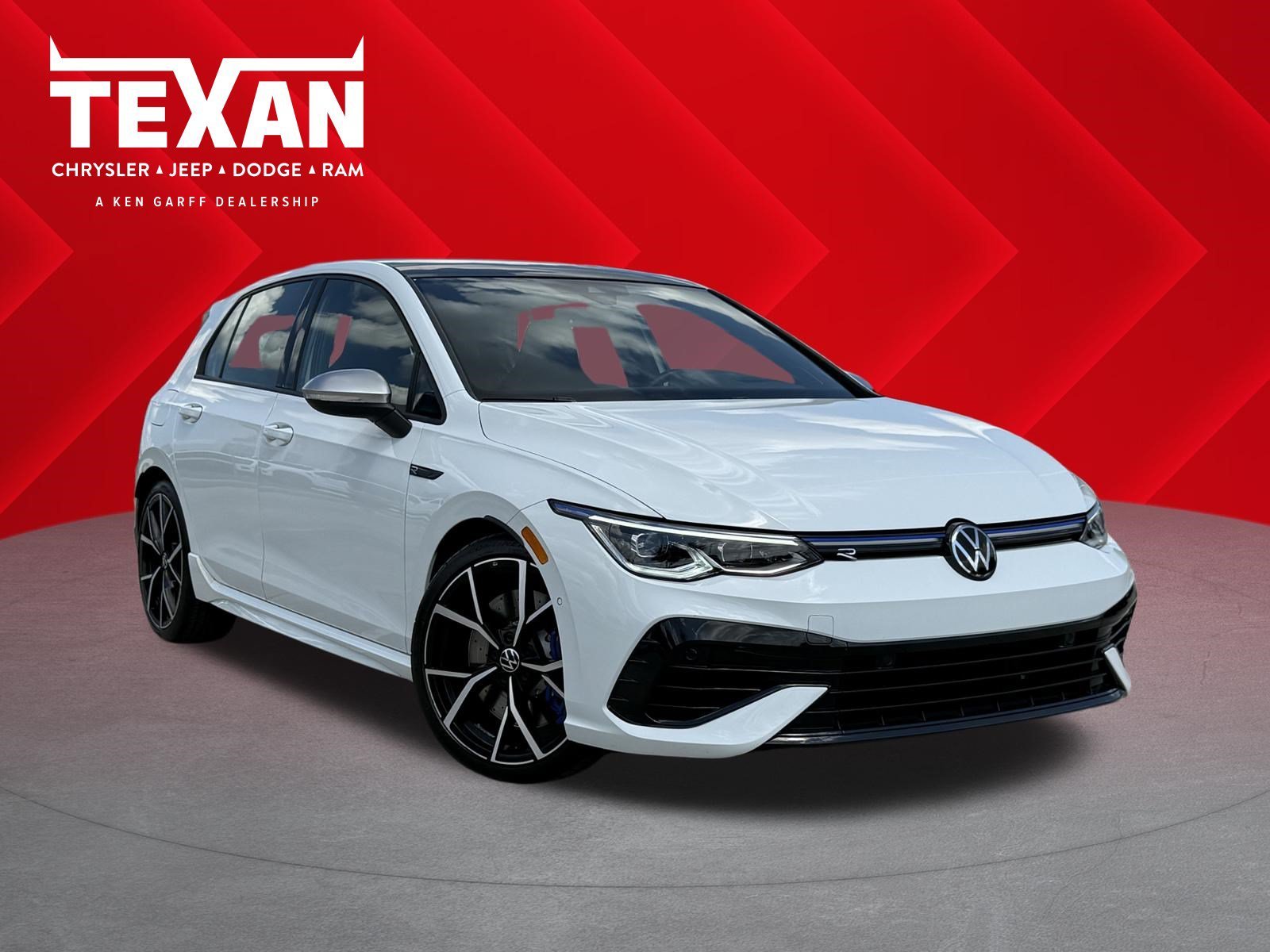 Used 2024  Volkswagen  image 1