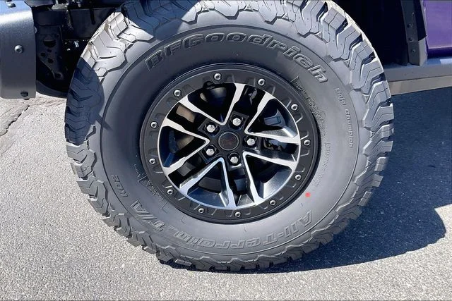 New 2026 Reign Jeep Rubicon image 12