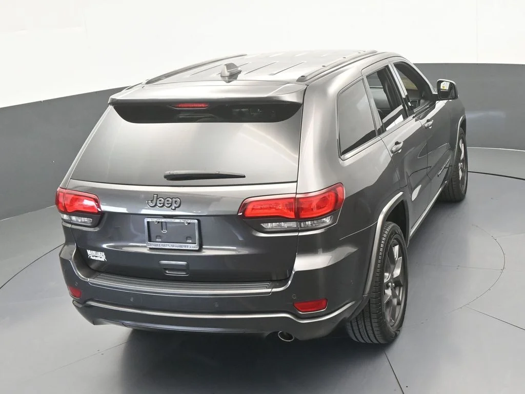 Used 2021 Granite Crystal Metallic Clearcoat Jeep Limited image 49