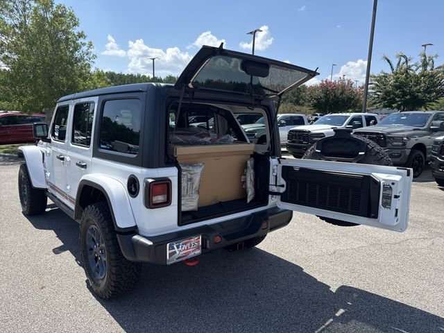 New 2026 White Jeep Sport S image 18
