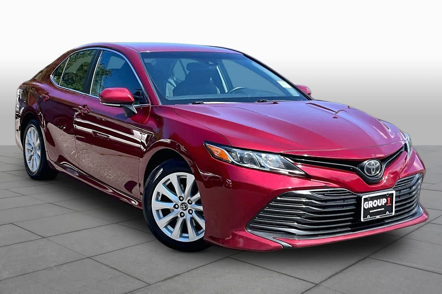 Used 2018 Ruby Flare Pearl Toyota LE image 3