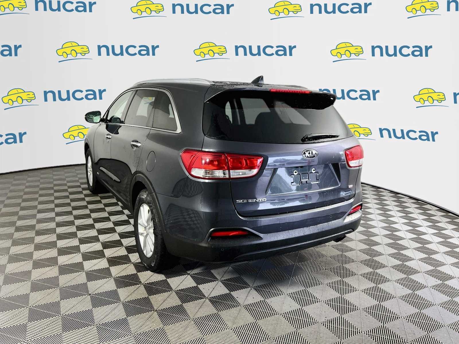Used 2017 Platinum Graphite Kia LX image 5