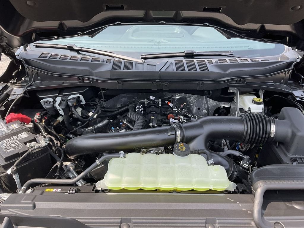 New 2026 Gray Ford XLT image 25