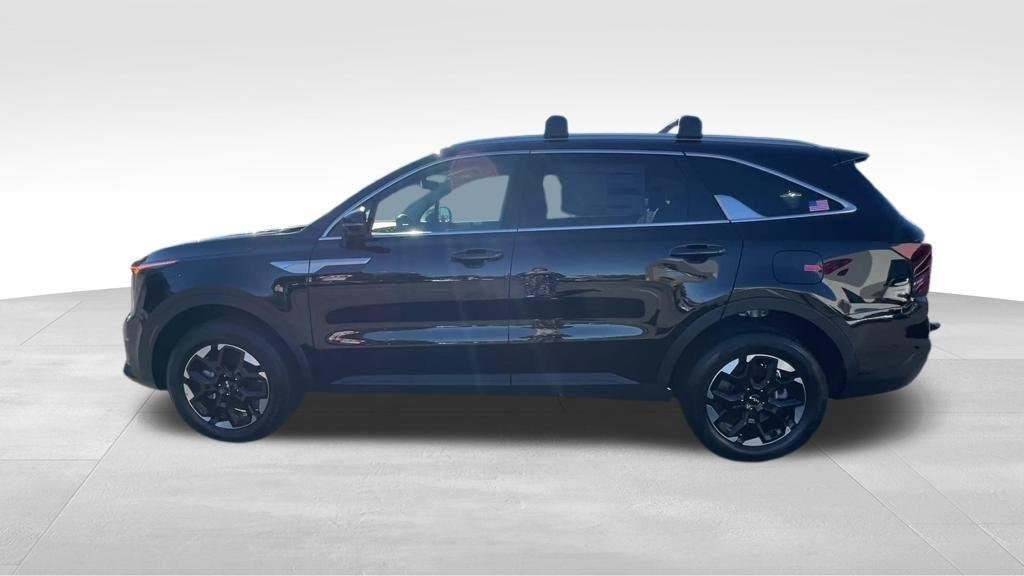 New 2026 Ebony Black Kia S image 2