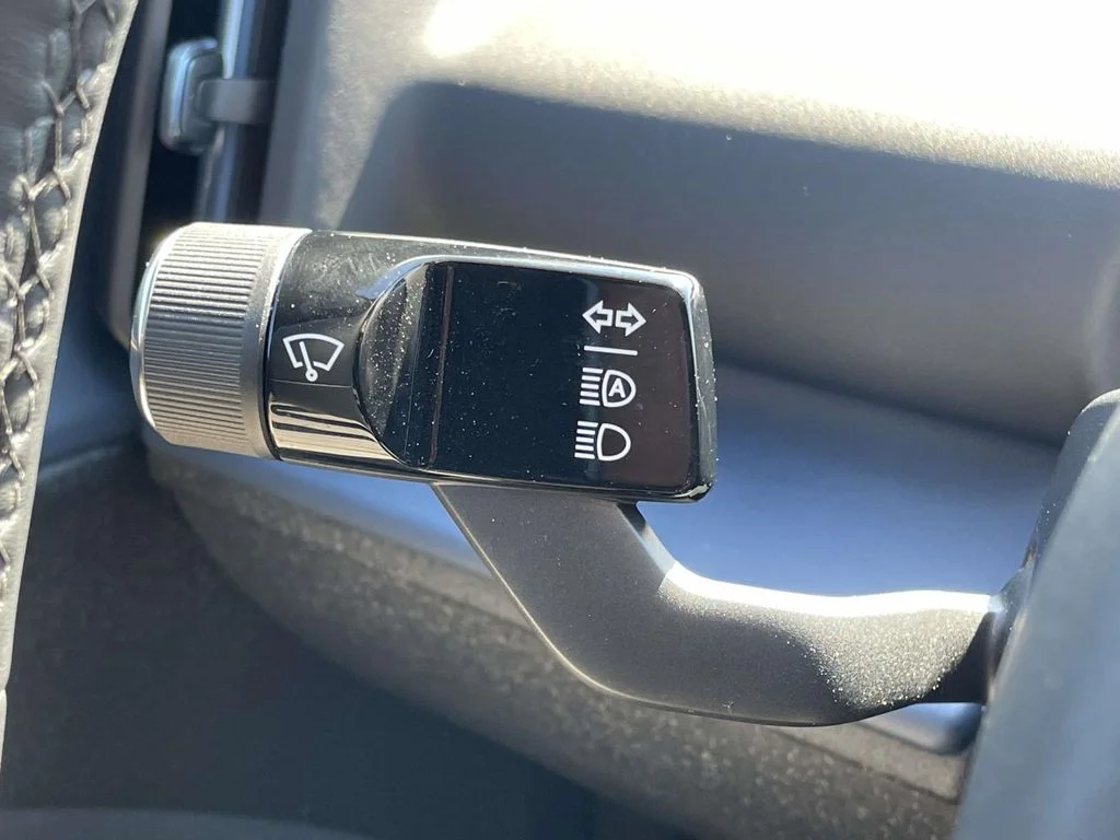 2025 Volvo EX30 Ultra - Photo 12