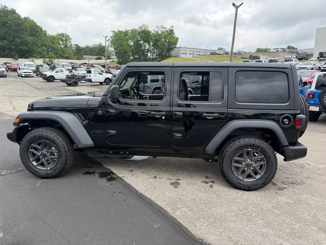 New 2026 Black Clear-Coat Exterior Paint Jeep Sport S image 11