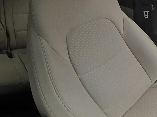 Used 2019 Blue Hyundai Sport image 36