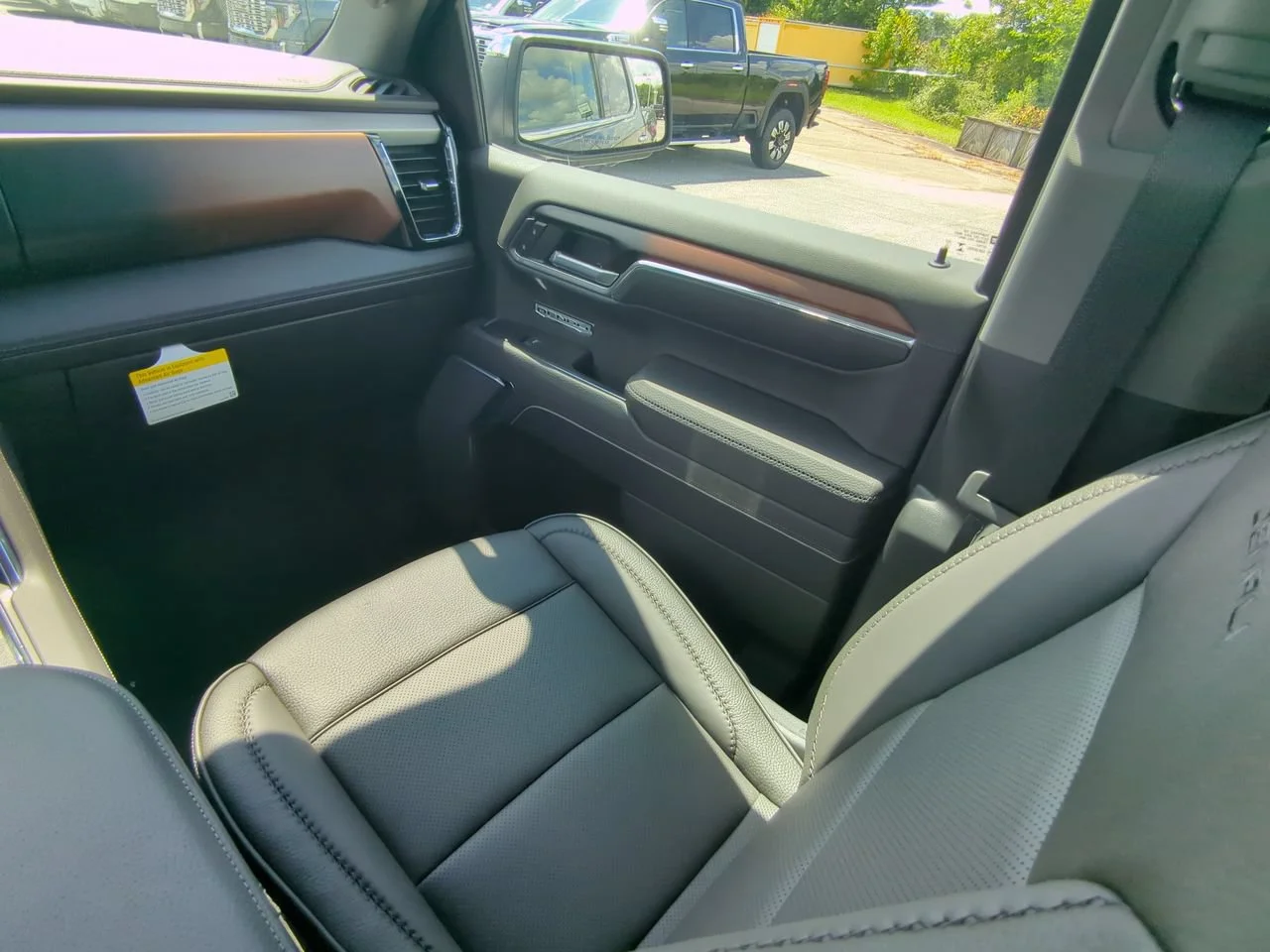 2026 GMC Sierra 1500 Denali - Photo 16