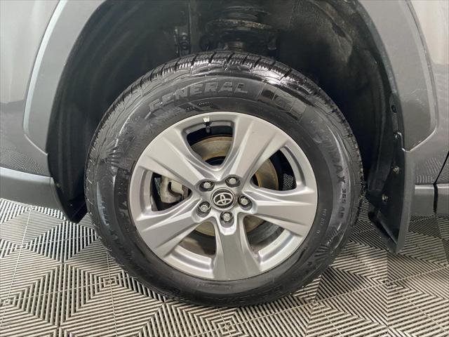 Certified Used 2024 MAGNETIC GRAY MET. Toyota  image 10