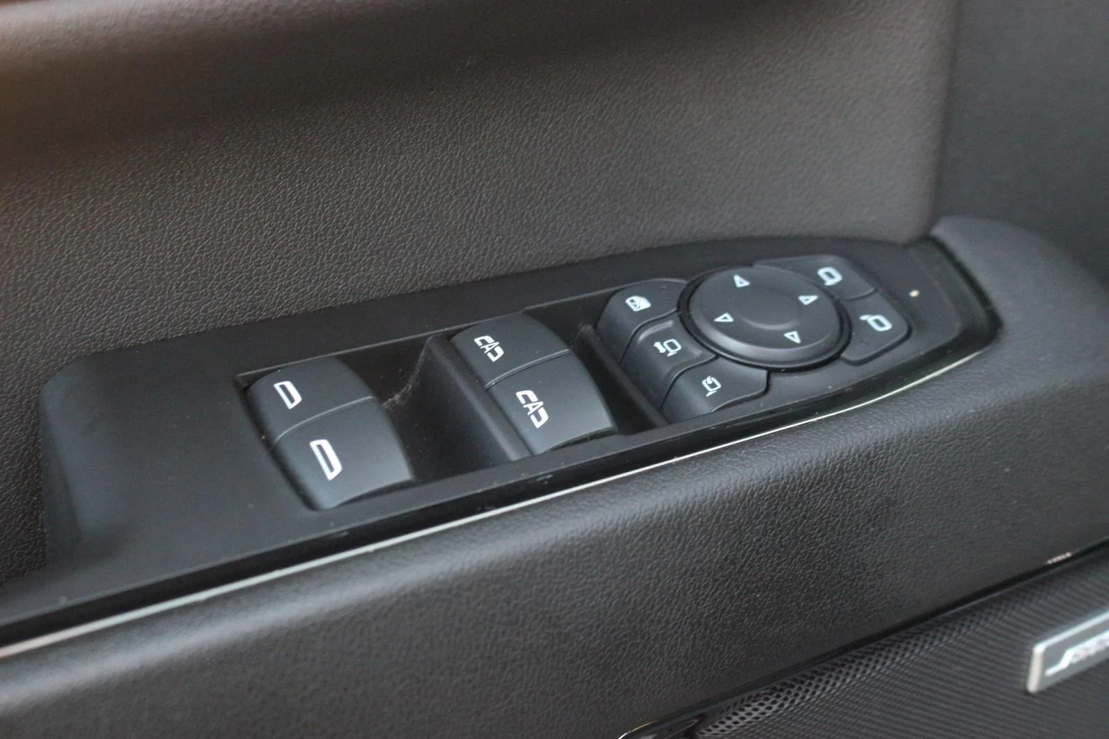 Used 2024 Onyx Black GMC AT4 image 14
